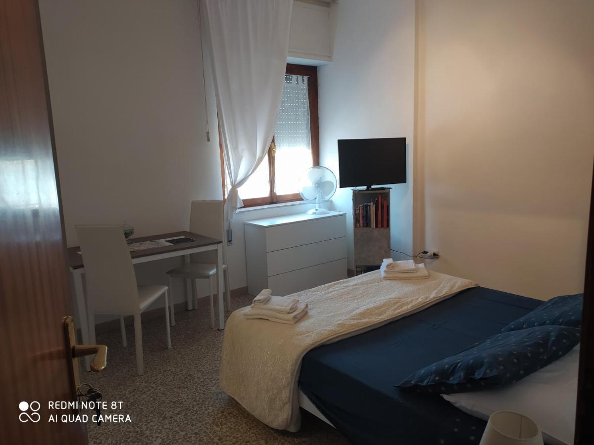 Bab San Feliciano Camere Foligno Exteriér fotografie